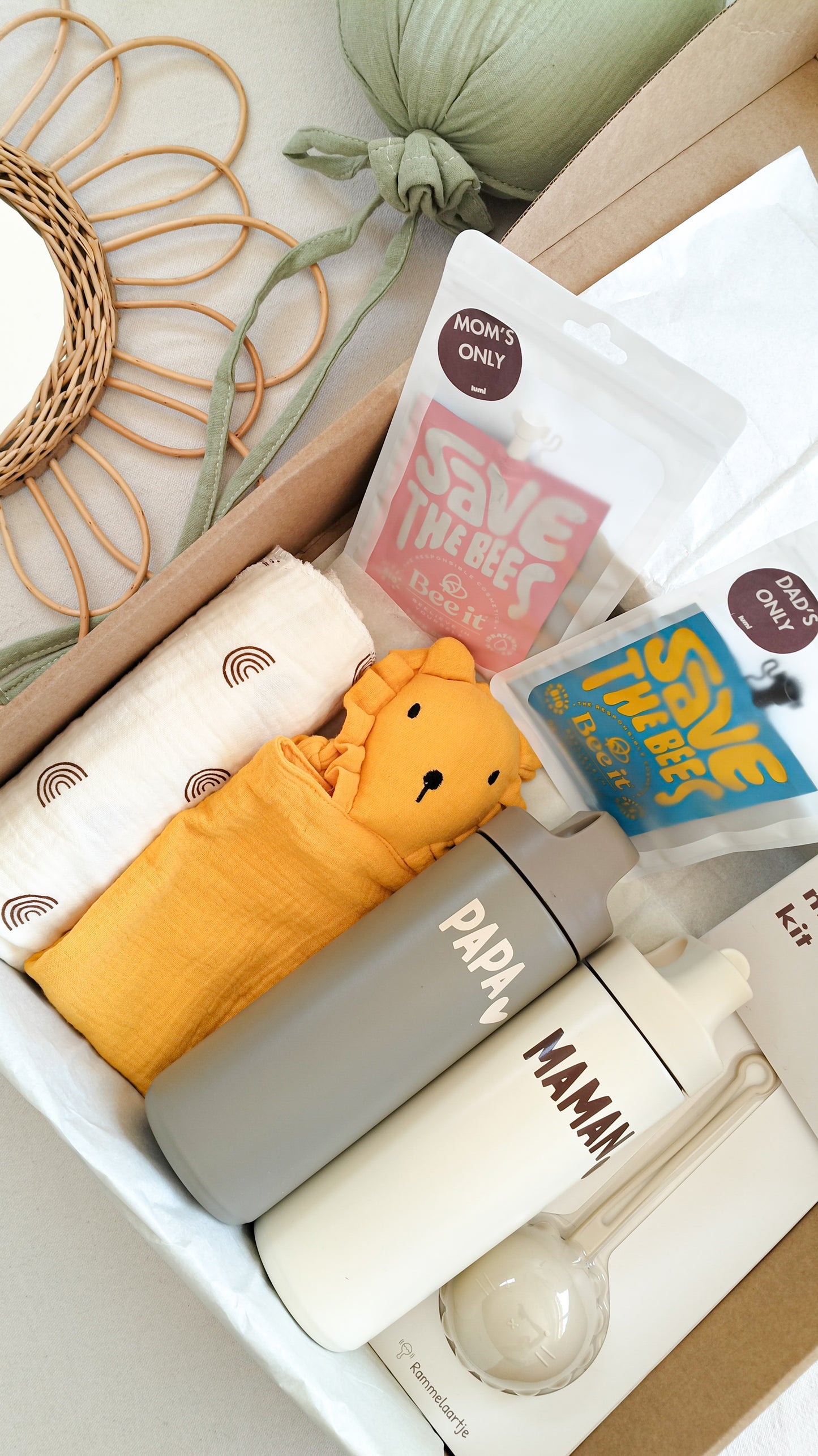 N'oubliez pas papa! - La box pour papa, maman et bébé